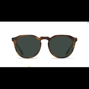 Raen Remi Sunglasses. Comes with original case.
